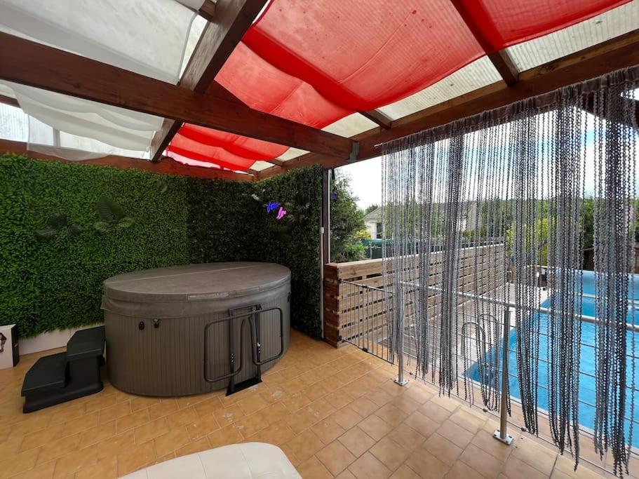 Kings Villa Near Disneyland Reserved Only For Family With Kids Saint-Germain-sur-Morin Luaran gambar